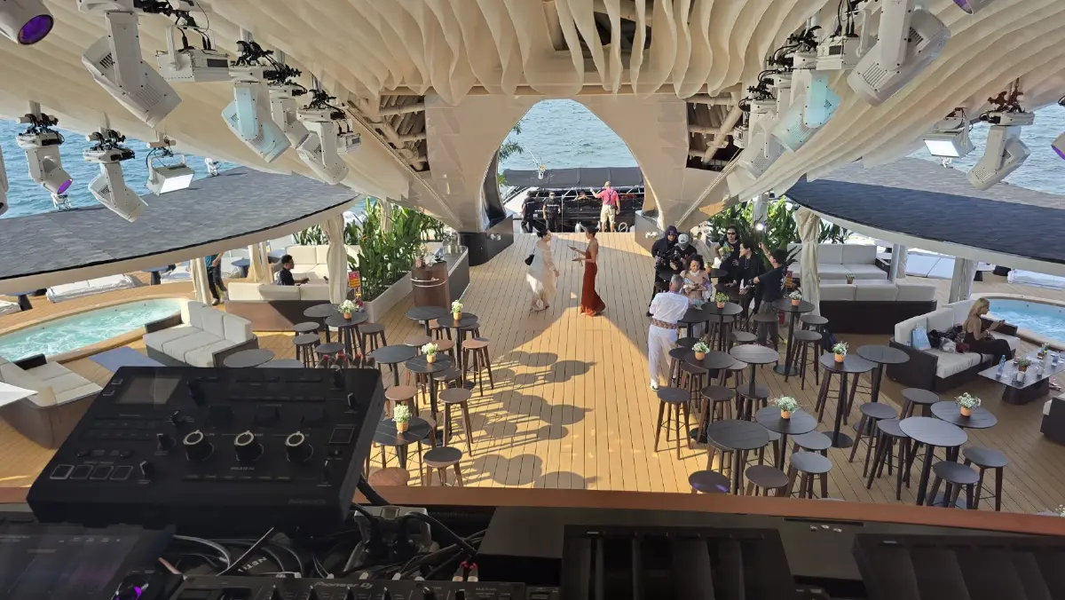 สัมผัส SOAR Ocean Club 'คลับลอยน้ำ' ประสบการณ์ไลฟ์สไตล์กลางทะเลแบบพรีเมียม
