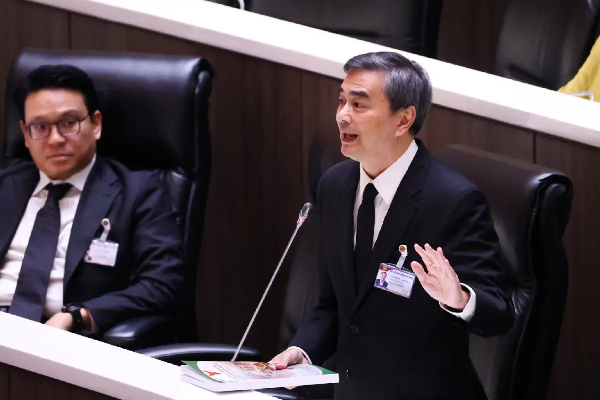 ยี่ห้อ ‘ปชป.’ ชำนาญการค้าน  ซักฟอกเดิมพัน ‘มือเก๋า’ กู้ศรัทธา