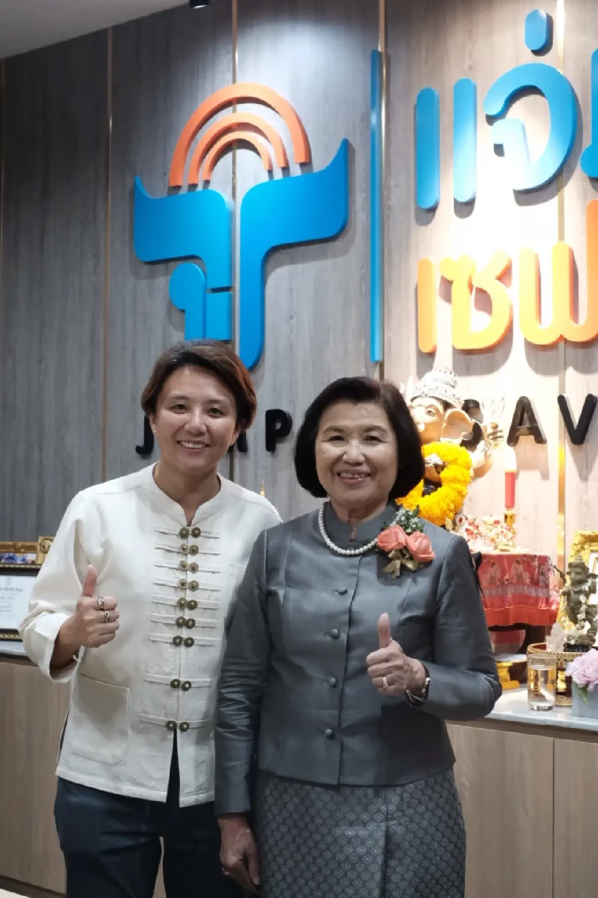 ‘แจ่มฟ้า’ ห้างภูธรยืนหนึ่งในเมือง ‘หละปูน’ จากร้านตัดเสื้อรุ่นอากง สู่ค้าปลีกภูธร 3,000 ล้าน
