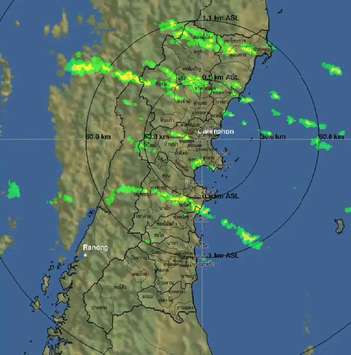 มืดฟ้ามัวดิน ชุมพรฝนกระหน่ำ อ่าวไทยซัดฝนหนักขึ้นฝั่ง เตือนน้ำท่วม