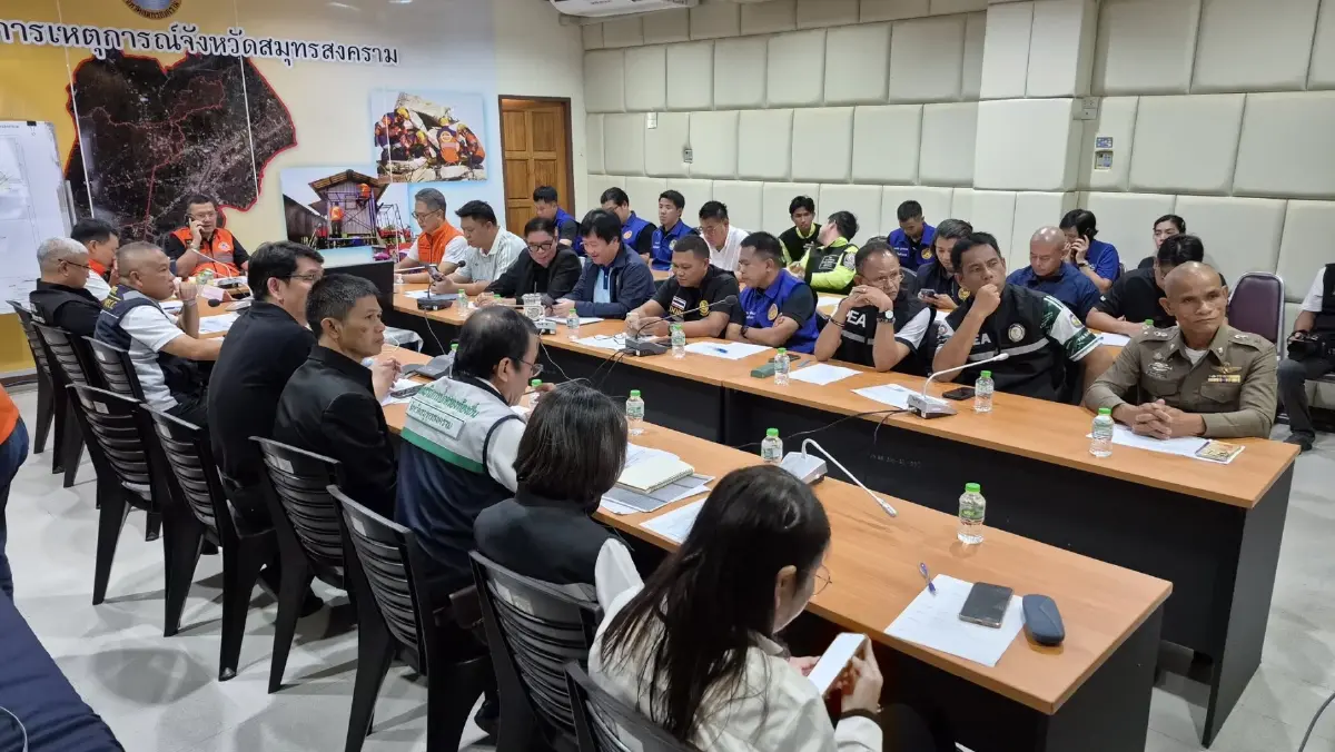 สถานการณ์น้ำท่วมสมุทรสงคราม 3 ต.ค.69 ระดมเครื่องผลักดันน้ำสู้ทะเลหนุน