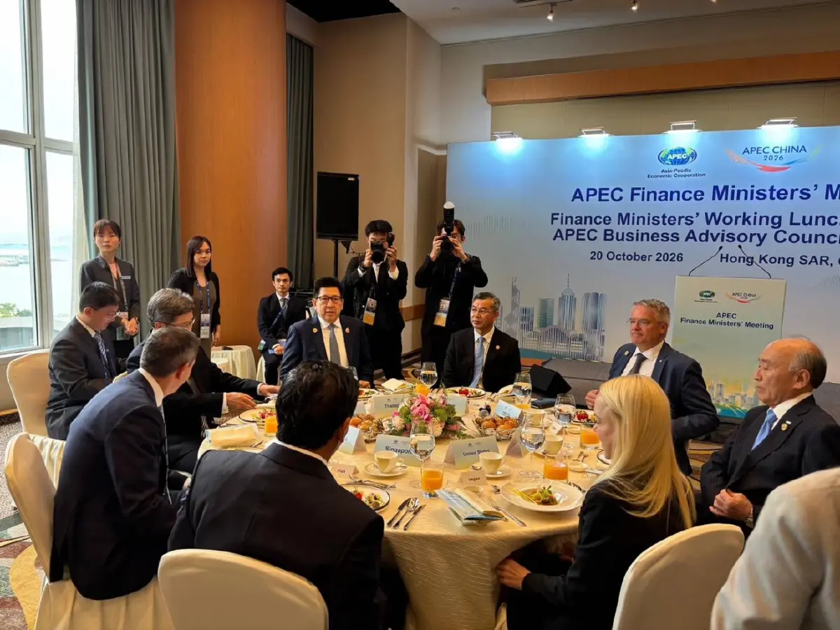 'เอกนิติ' เยือนฮ่องกง ร่วมประชุม 'APEC FMM' ชูพื้นฐานดิจิทัล โชว์ความพร้อมเป็นสมาชิก OECD