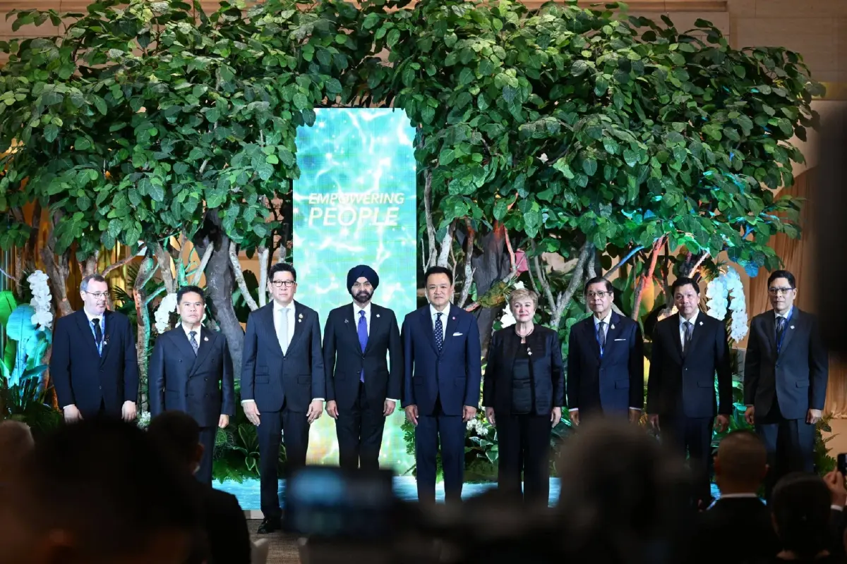 นายกฯ เปิดนิทรรศการ 'พระราชปณิธานอันทรงคุณค่า' งาน IMF-World Bank 2026 เชิดชูเศรษฐกิจพอเพียง