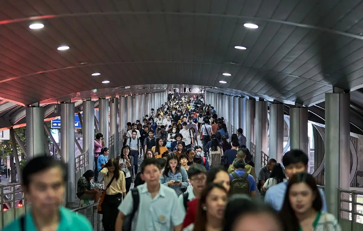 คนรุ่นใหม่ 800 ล้านคน 'เสี่ยงไม่มีงานทำ' เหตุผลที่ 'เวิลด์แบงก์' ชูเรื่องงานที่กรุงเทพฯ