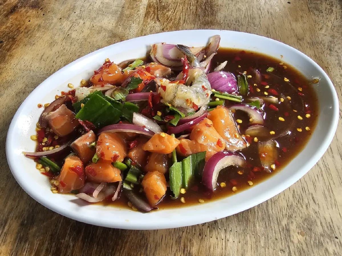‘ฮาน่าเตี๋ยวเนื้อตุ๋น’ เสรีไทย 53 น้ำซุปเข้มข้น จากกระดูกวัว