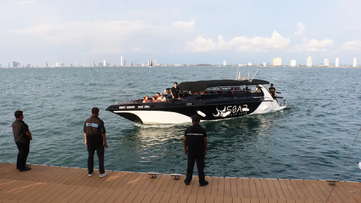 สัมผัส SOAR Ocean Club 'คลับลอยน้ำ' ประสบการณ์ไลฟ์สไตล์กลางทะเลแบบพรีเมียม
