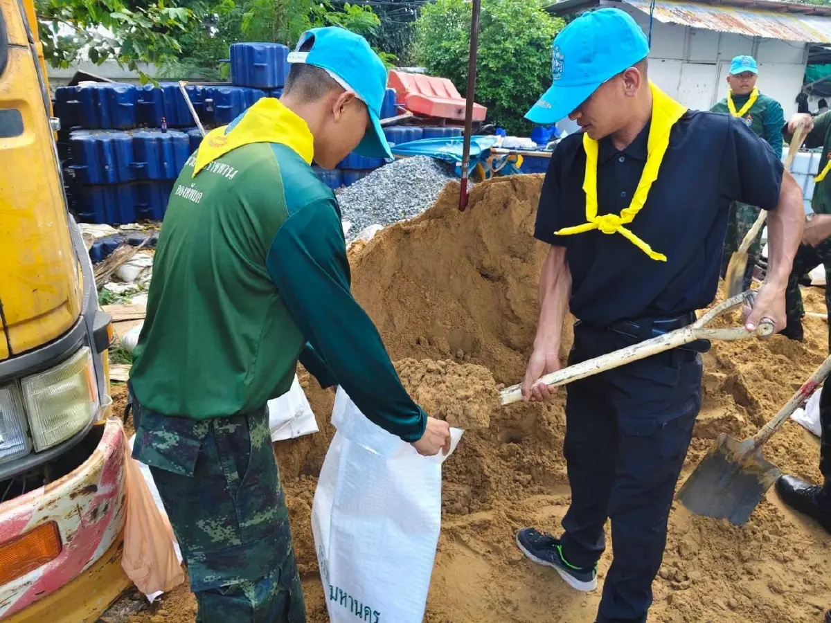 น้ำท่วม กทม. ปทุมธานี นนทบุรี สมุทรปราการ นครปฐม ระดมกำลังทหารช่วย