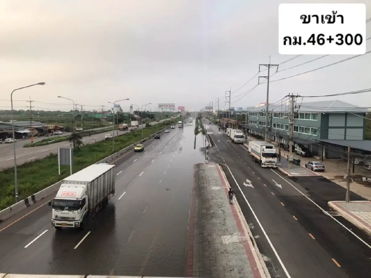 น้ำท่วมขังถนนพระราม 2 วันนี้สมุทรสาครแจ้ง 2 จุด เช็กก่อนเดินทาง