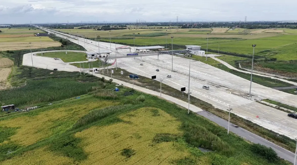 เปิดวิ่งฟรี M6 บางปะอิน-หินกอง เลี่ยงน้ำท่วม ขาไป-ขากลับ 6-11 ต.ค. นี้