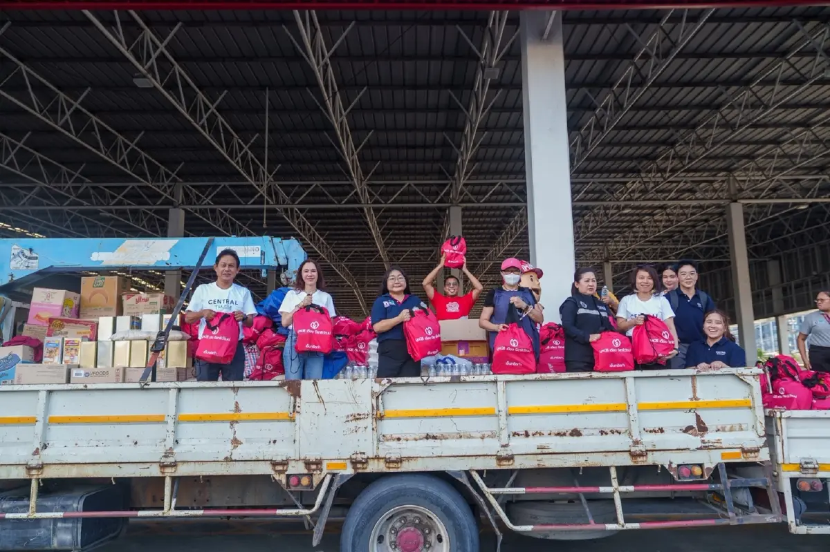 กลุ่มเซ็นทรัลรวมพลังทั้งเครือช่วยผู้ประสบอุทกภัย ส่งต่อสิ่งจำเป็น-พร้อมดูแลหลังน้ำลด