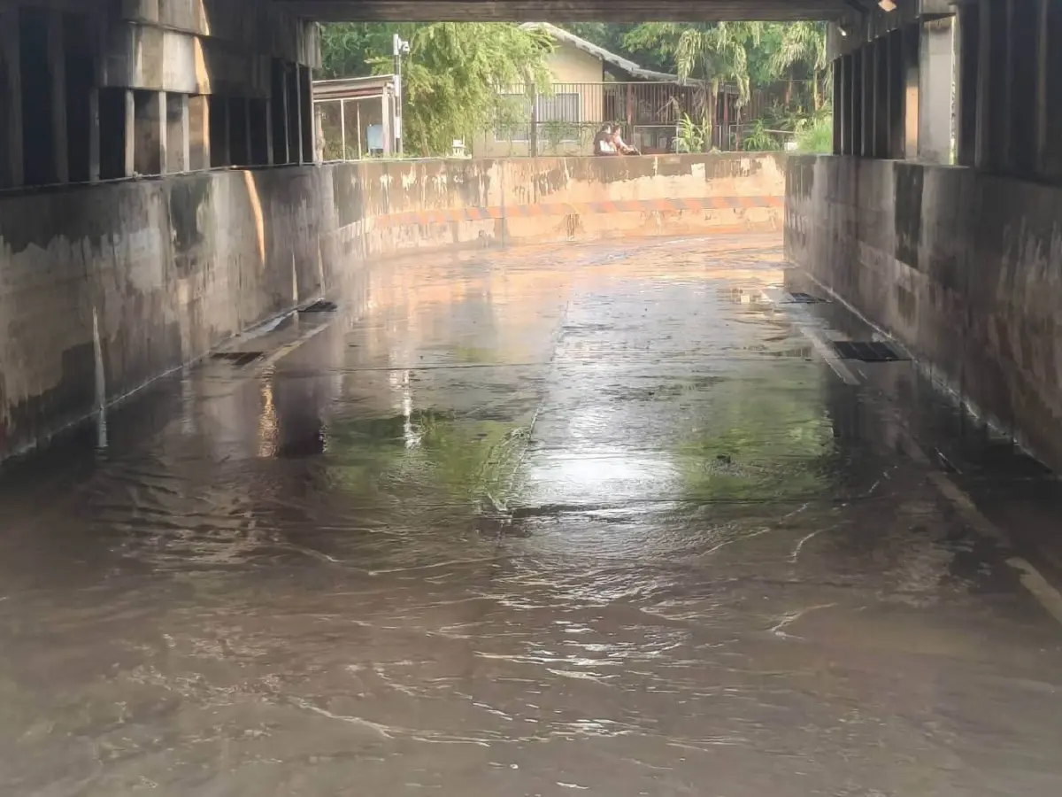 เช็กพิกัดเดินทาง 6 ต.ค.69 อัปเดตฝนตกหนัก น้ำท่วมกรุงเทพและปริมณฑล