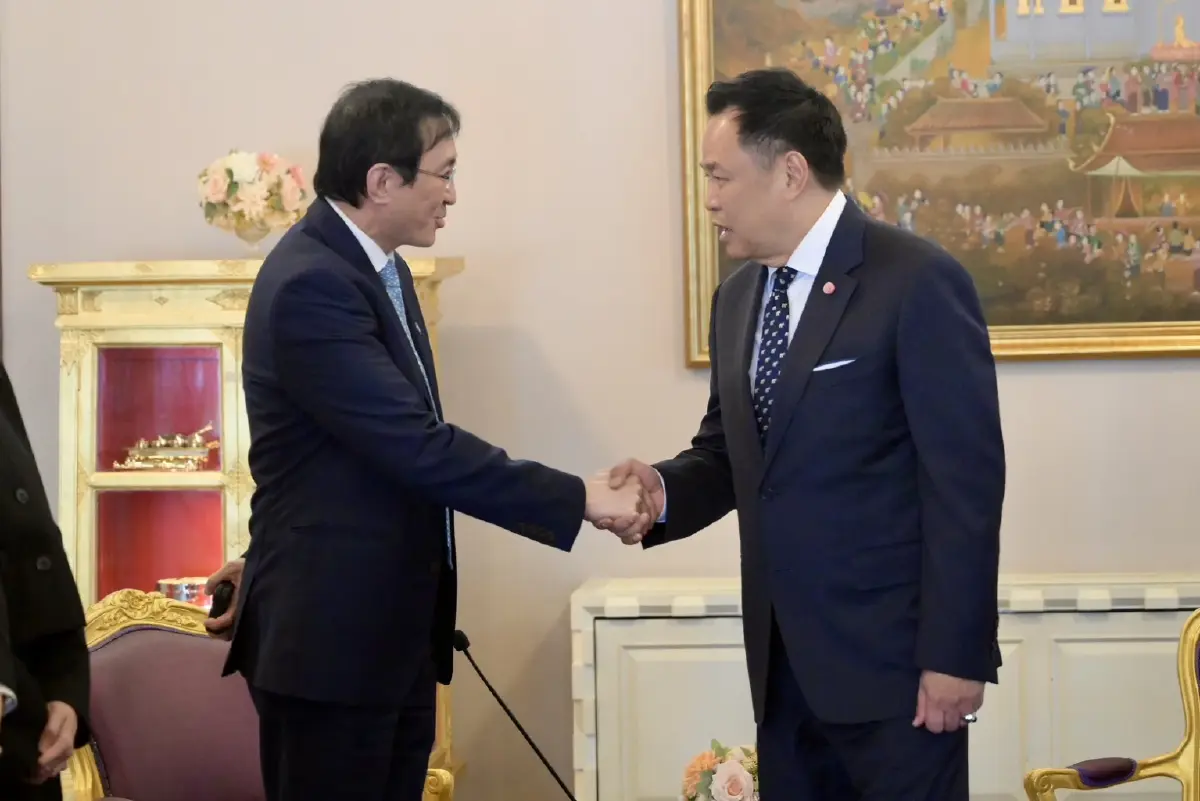 'อนุทิน' หารือ 'Temasek Trust' หารือเศรษฐกิจ หนุนลงทุนโรงไฟฟ้า SMR - สมดุลดาต้าเซ็นเตอร์