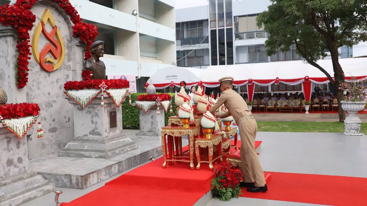 21 ตุลาคม วันพยาบาลแห่งชาติ เทิดพระเกียรติ สมเด็จพระศรีนครินทราบรมราชชนนี