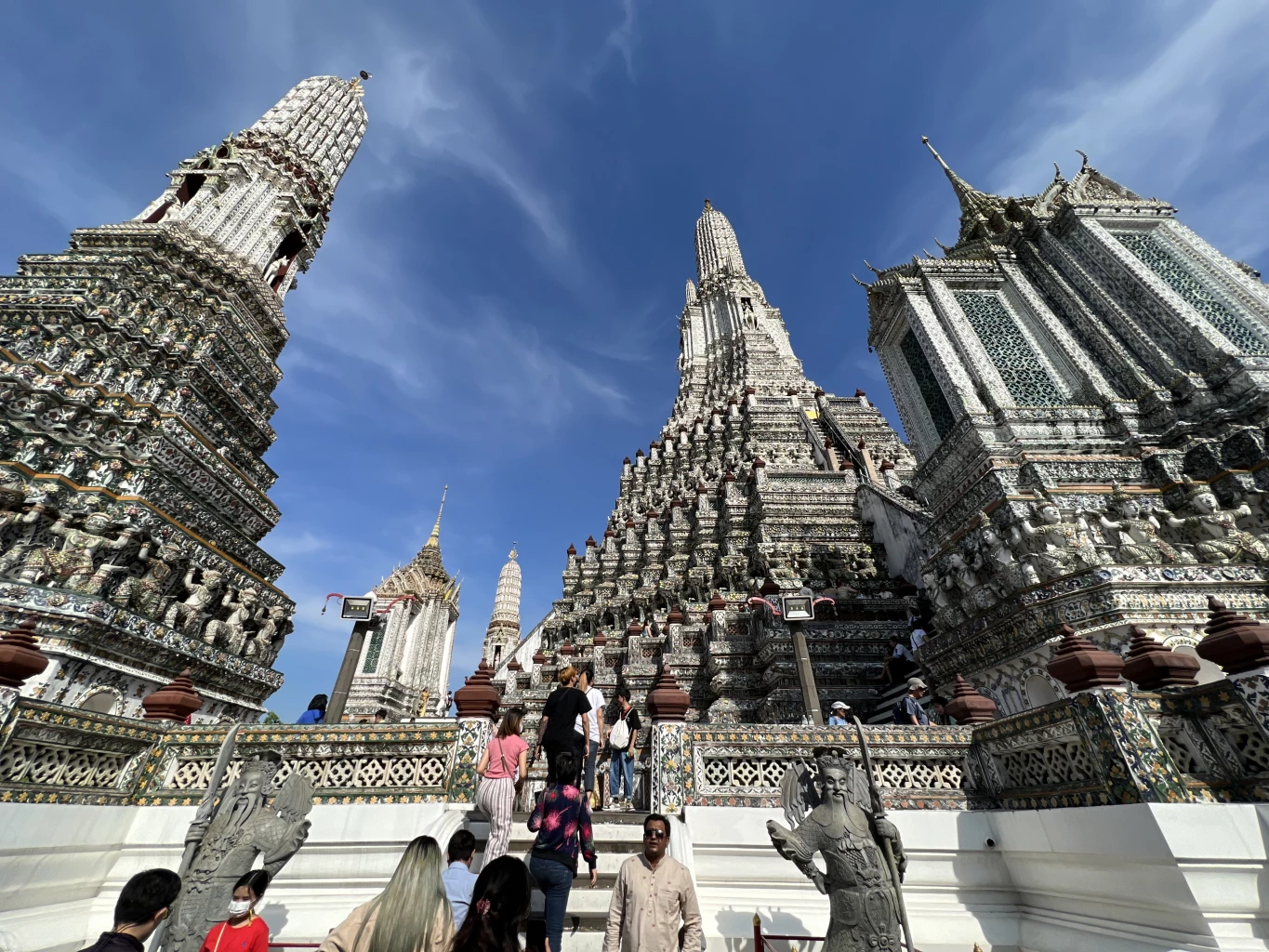‘กรมสรรพากร’ เปิดรับฟังความเห็นร่าง พรบ.ภาษีการเดินทางออกนอกราชอาณาจักร จ่อเก็บ 1,000 บาท/ครั้งจากคนไทยและต่างชาติ