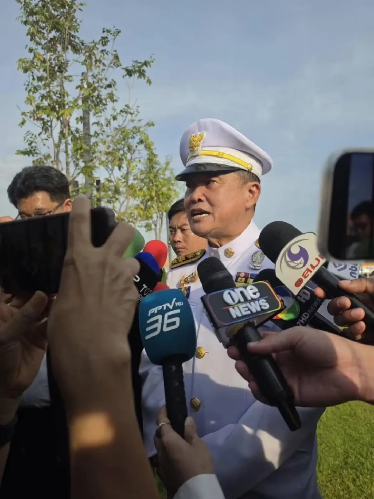 'โกงสอบ'สุมไฟปลุกแนวต้าน 'น้ำเงิน' กังขา ‘ป.ป.ช.’ ตัดตอน ‘นักการเมือง’ พ้นผิด