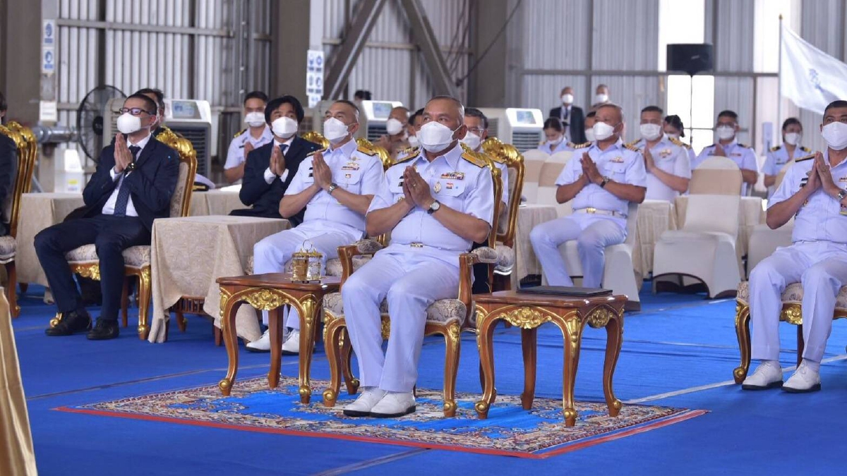 ผบ.ทร. ประกอบพิธีวางกระดูกงูเรือลากจูงขนาดกลาง กองทัพเรือ