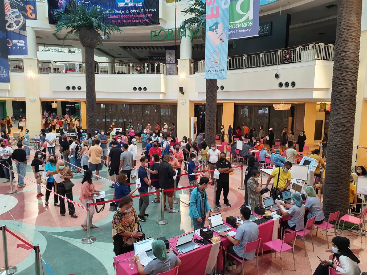 “จังซีลอน” ชวนชาวภูเก็ต ฉีดวัคซีนกระตุ้นเข็ม3 สร้างภูมิคุ้มกันหมู่ไปด้วยกัน