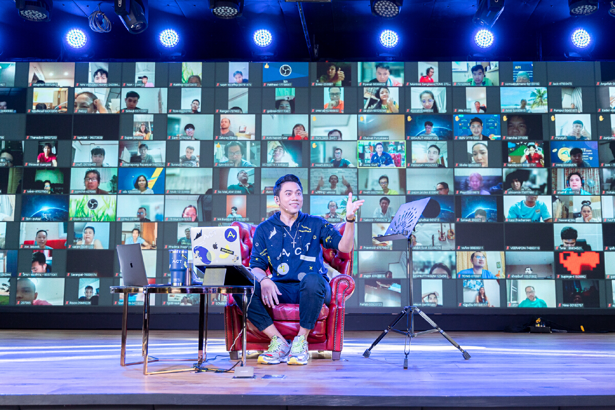 “Acme Traderist” สร้างประวัติศาสตร์แจกคริปโทเคอร์เรนซี