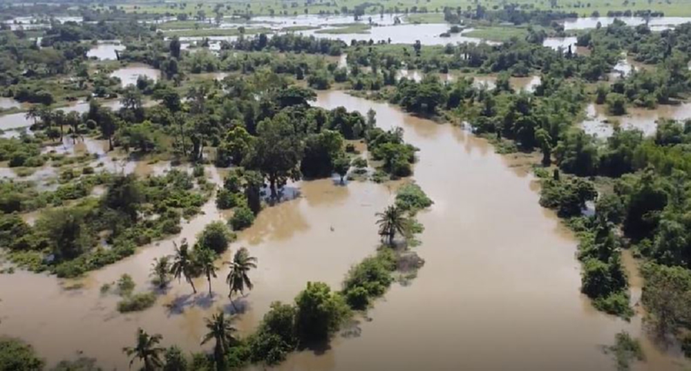 เตือนภัยระดับ 3 อพยพขึ้นที่สูง หลัง "น้ำมูล" ทะลักท่วม คาดระดับน้ำสูงขึ้นอีก