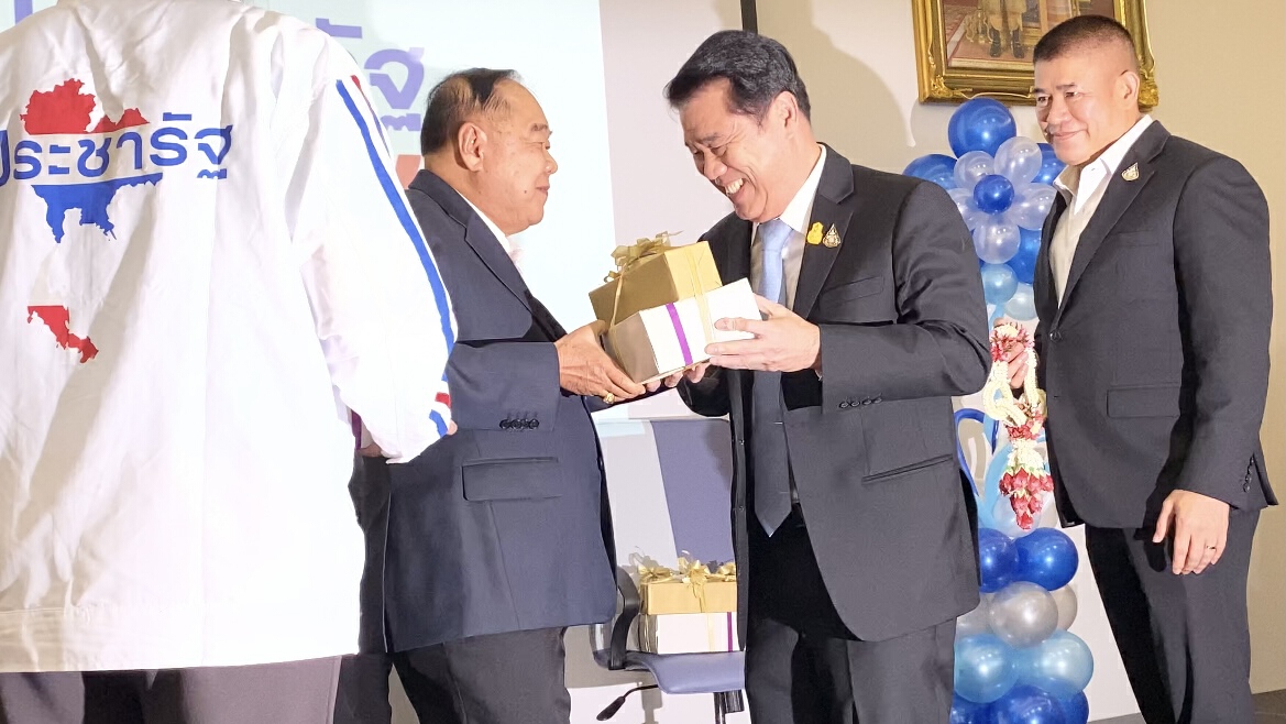 "พปชร." จ่อเขย่า โครงสร้างพรรค แชร์อำนาจ ซีกหนุน "ประยุทธ์-ประวิตร"
