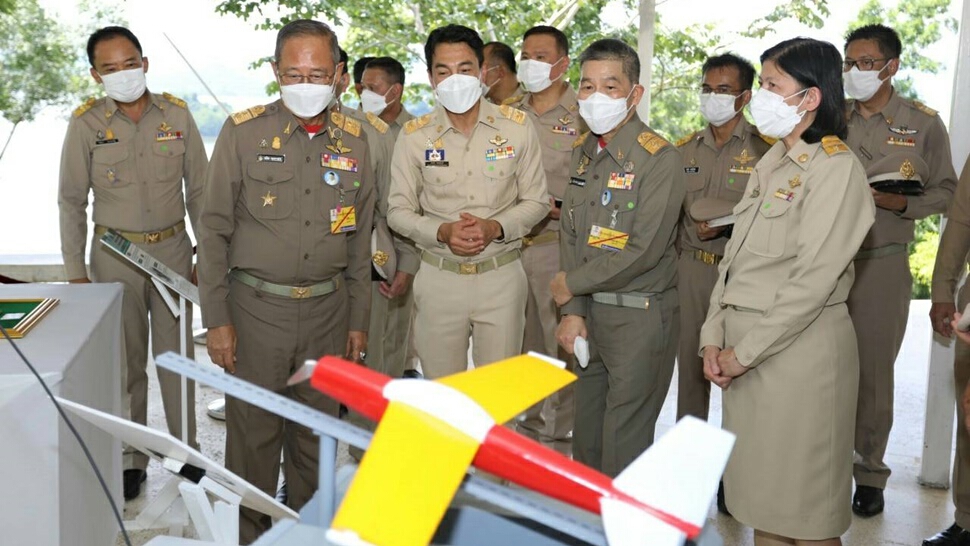 องคมนตรี เป็นประธานพิธีน้อมรำลึกในพระมหากรุณาธิคุณ ร.9