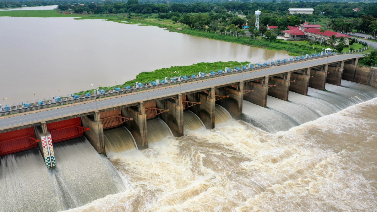 ประวิตรฯ เร่งชลประทาน มุ่งสร้างความมั่นคงด้านน้ำในพื้นที่ EEC