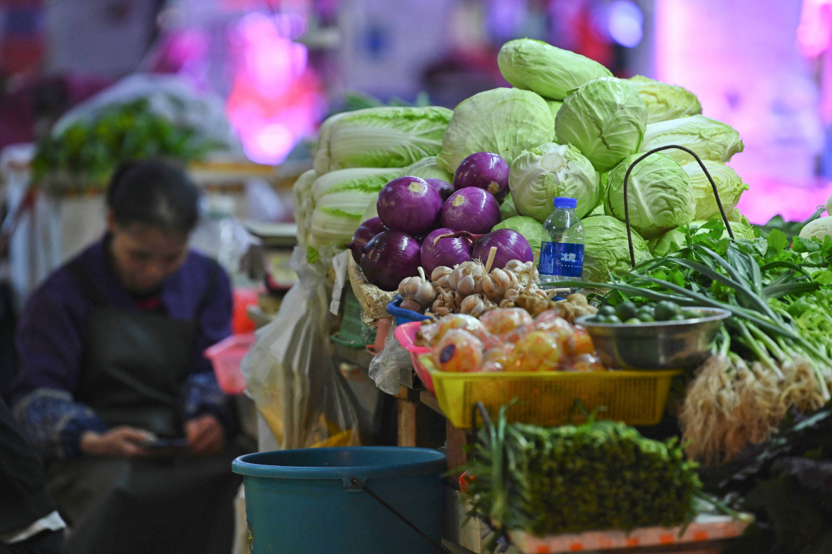 จีนแจ้งประชาชนตุนของใช้ประจำวันก่อนฤดูหนาว