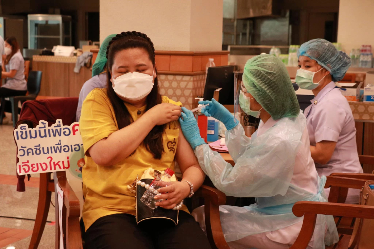 "เชียงใหม่" เร่งฉีดวัคซีนเข็มที่ 1 ให้ครบ 100% ภายในเดือนพฤศจิกายน นี้