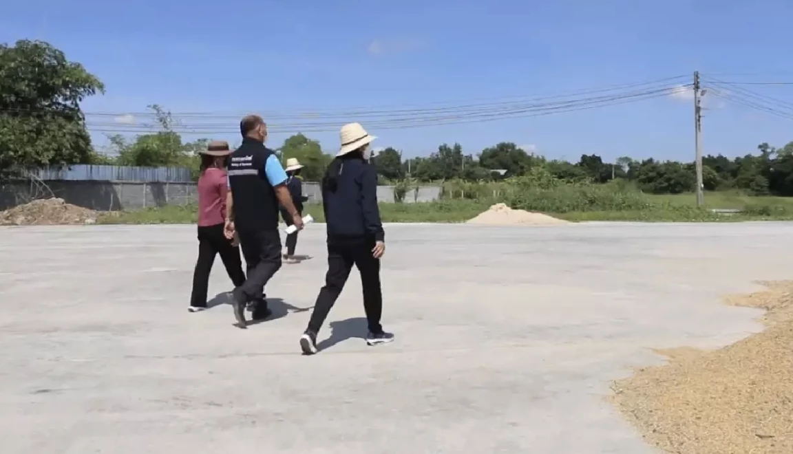พาณิชย์ขอนแก่นตรวจท่าข้าว ป้องปรามเอาเปรียบเกษตรกร