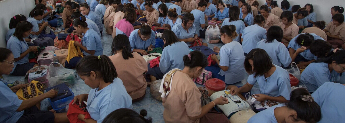 สื่อนอกตีแผ่คุกไทย บังคับ-ข่มขู่นักโทษผลิตอวนจับปลา