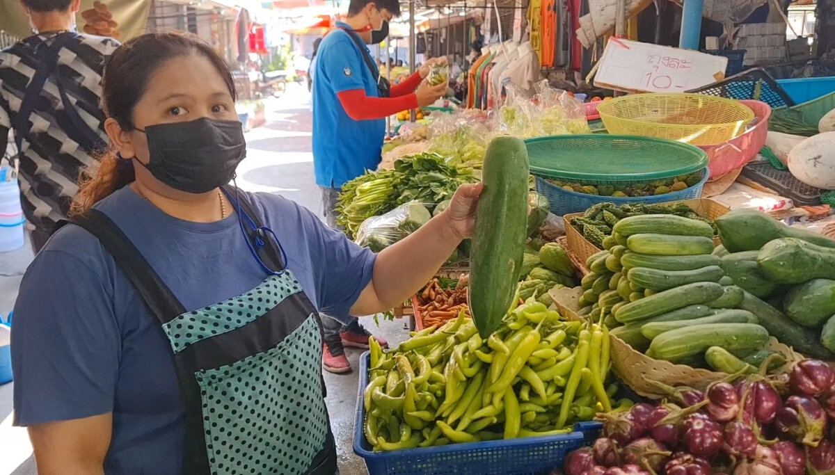 แม่ค้าตลาดสดโอดครวญราคาของสด-ของแห้ง พุ่ง