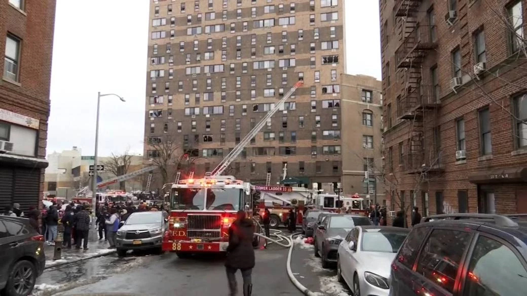เพลิงไหม้อพาร์ทเมนท์ในนิวยอร์ก เสียชีวิต 19 ราย บาดเจ็บ 63 ราย