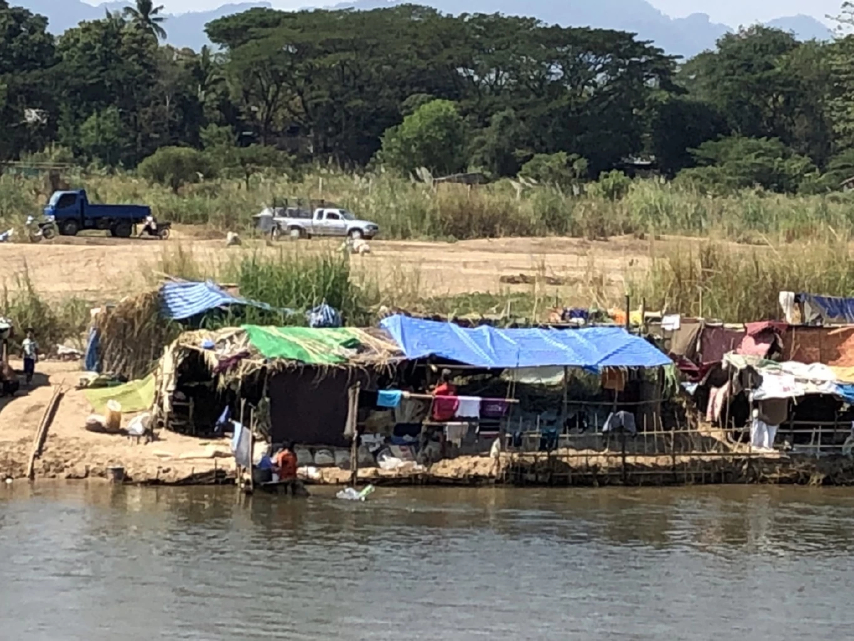 สู้รบสงบเป็นวันที่3-ร.ร.บ้านแม่โกนเกน เปิดเรียนตามปกติ