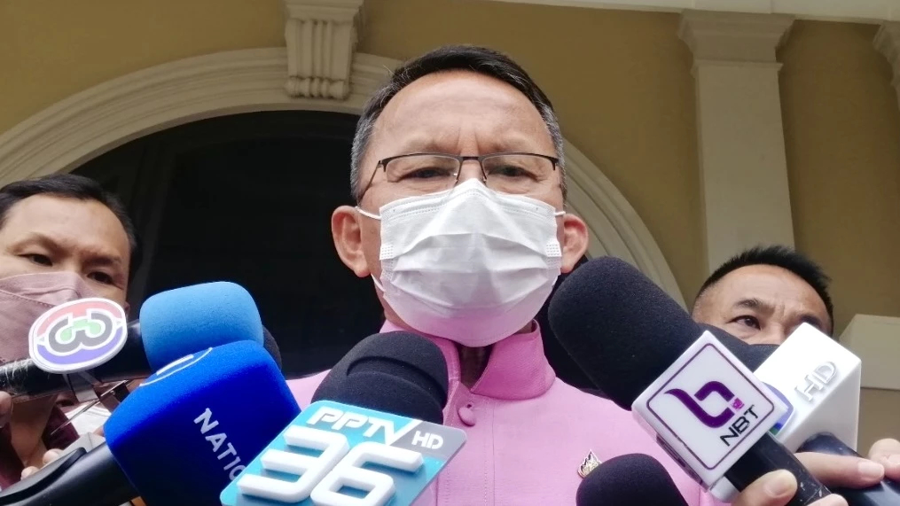 "สมศักดิ์"รับมีมูล 5ส.ส.ศก.ไทย อยากกลับ "พปชร." เชื่อ "รัฐบาล" ครบเทอม