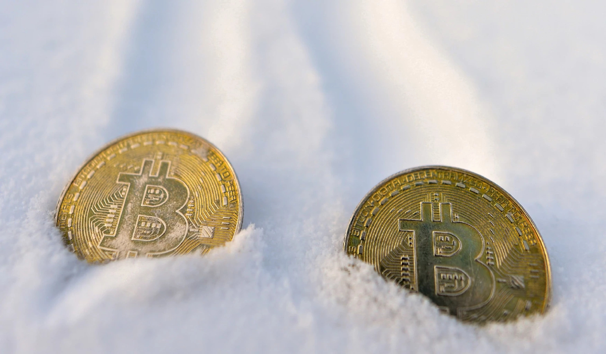 บิตคอยน์ร่วงกว่า1% เคลื่อนไหวที่ 37,000 ดอลล์