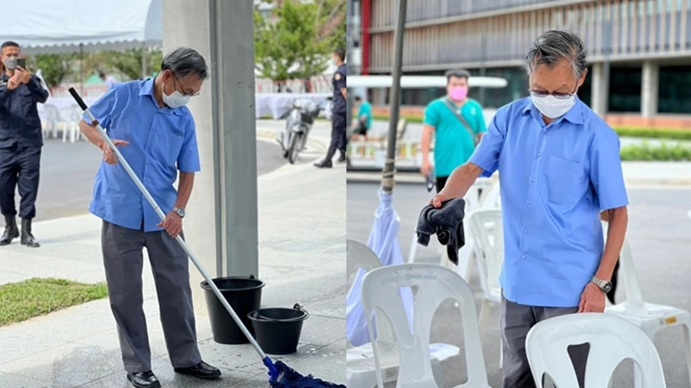 แห่แชร์ภาพ "ชวน หลีกภัย" สวมบทพ่อบ้านเตรียมงานสภา