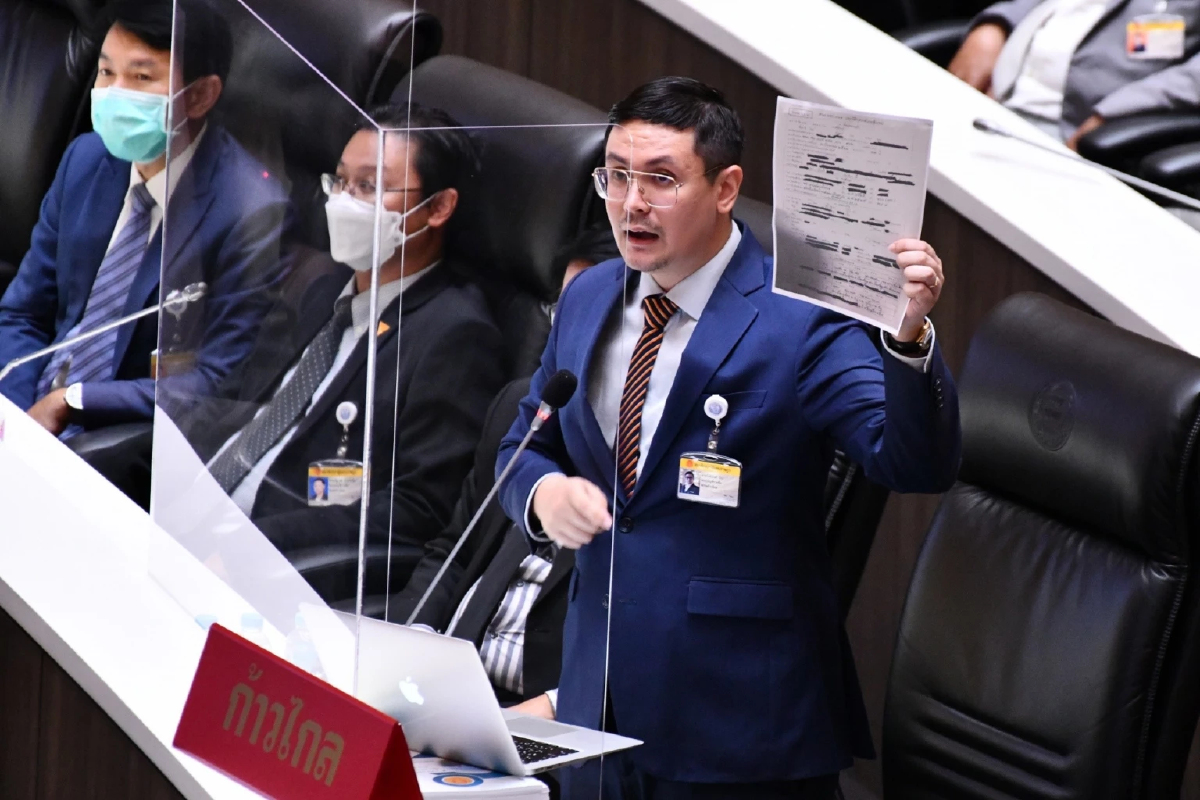 "โรม" เปิดคำให้การ "พล.ต.ต.ปวีณ" ขอลี้ภัย โยง "ประวิตร" ไม่ปกป้อง "ขรก.น้ำดี"