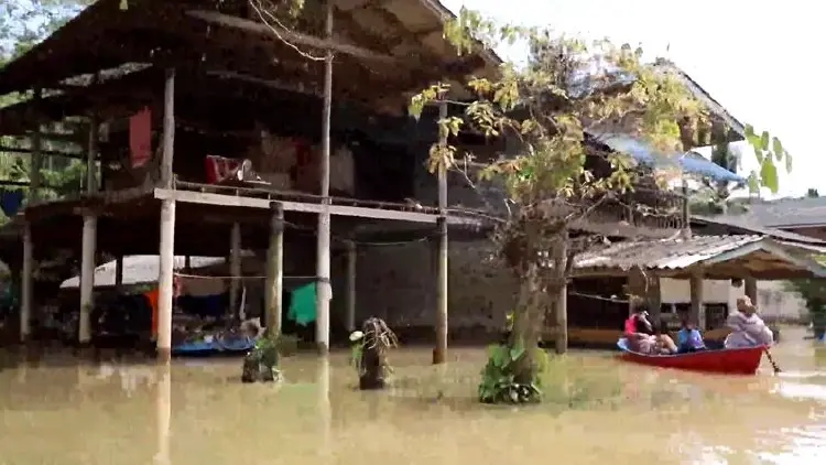 วอนรัฐสร้างศูนย์อพยพน้ำท่วมบ้านแลแบง อ.สะบ้าย้อย
