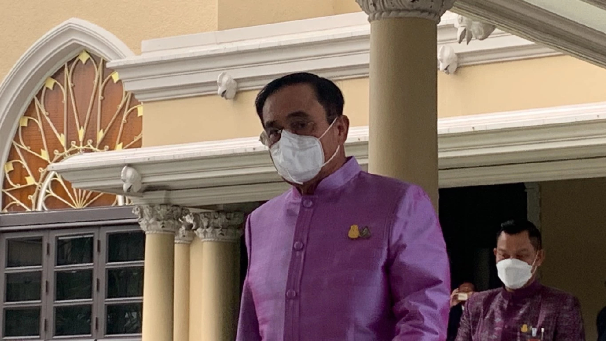 นายกฯ สั่ง เหล่าทัพ เพิ่ม รพ.สนาม-พื้นที่กักตัว รับผู้ป่วย "โควิด-19"  พุ่ง