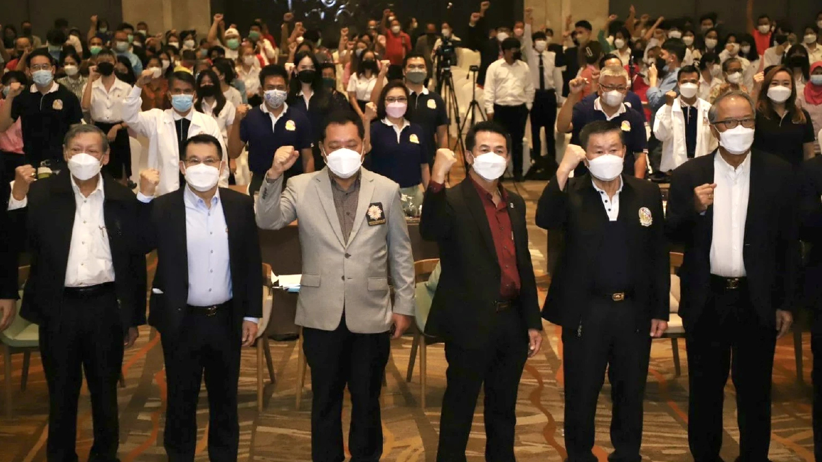 "ฝ่ายค้าน" ขู่เชือด "ประยุทธ์" เปิดสภา ยื่น "ซักฟอก" ทันที ชี้หมดเวลาแล้ว