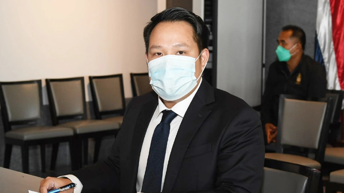 "อิสรพงษ์" ส.ส.ชุมพร รายงานตัวต่อสภา หลังคว้าชัยเลือกตั้งซ่อมชุมพร
