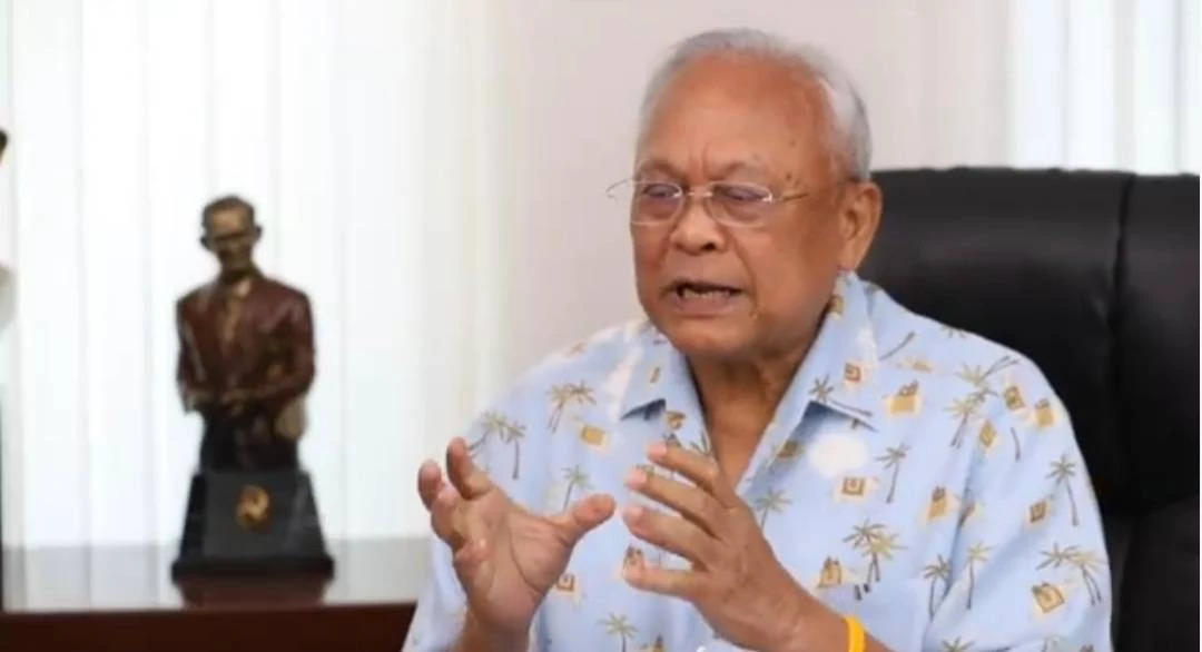 “สุเทพ”แนะทีมงานนายกฯคำนวณจำนวนส.ส.ทุกวันก่อนสู้ศึกซักฟอก