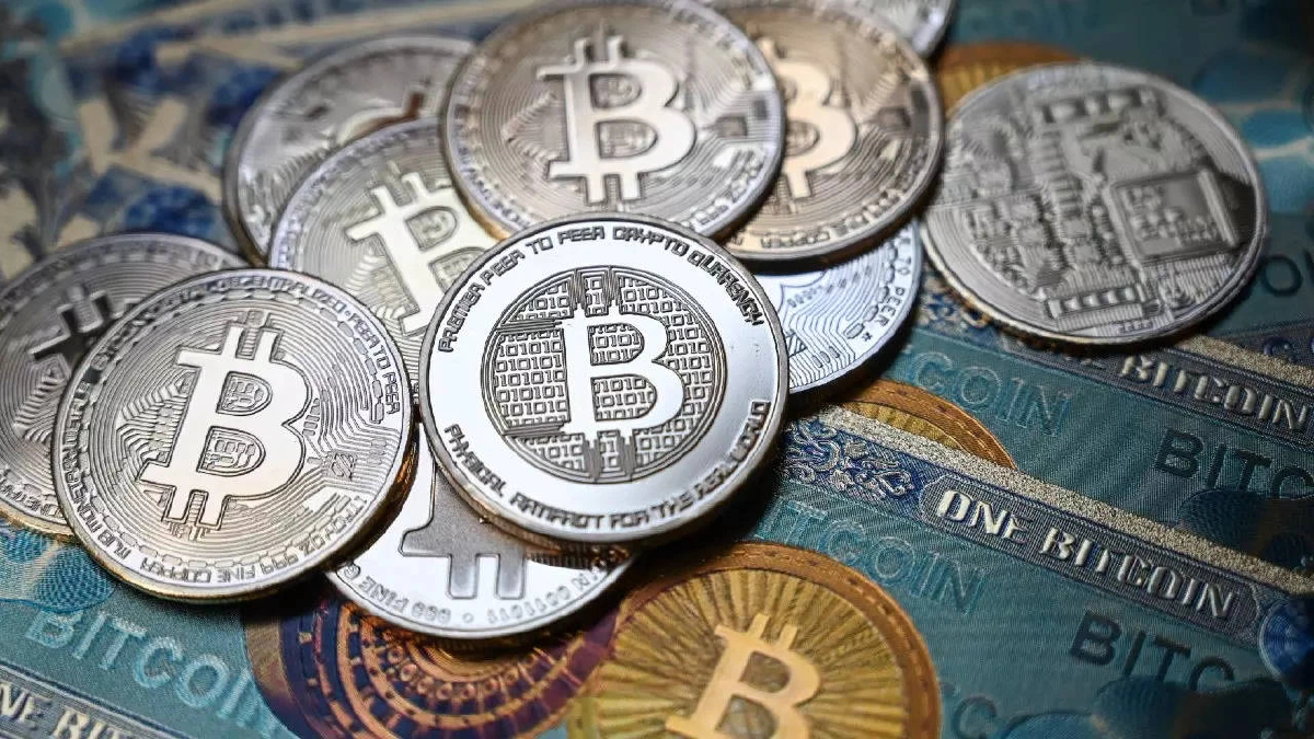 บิตคอยน์ร่วงกว่า7% เคลื่อนไหวที่ 39,303.9 ดอลล์