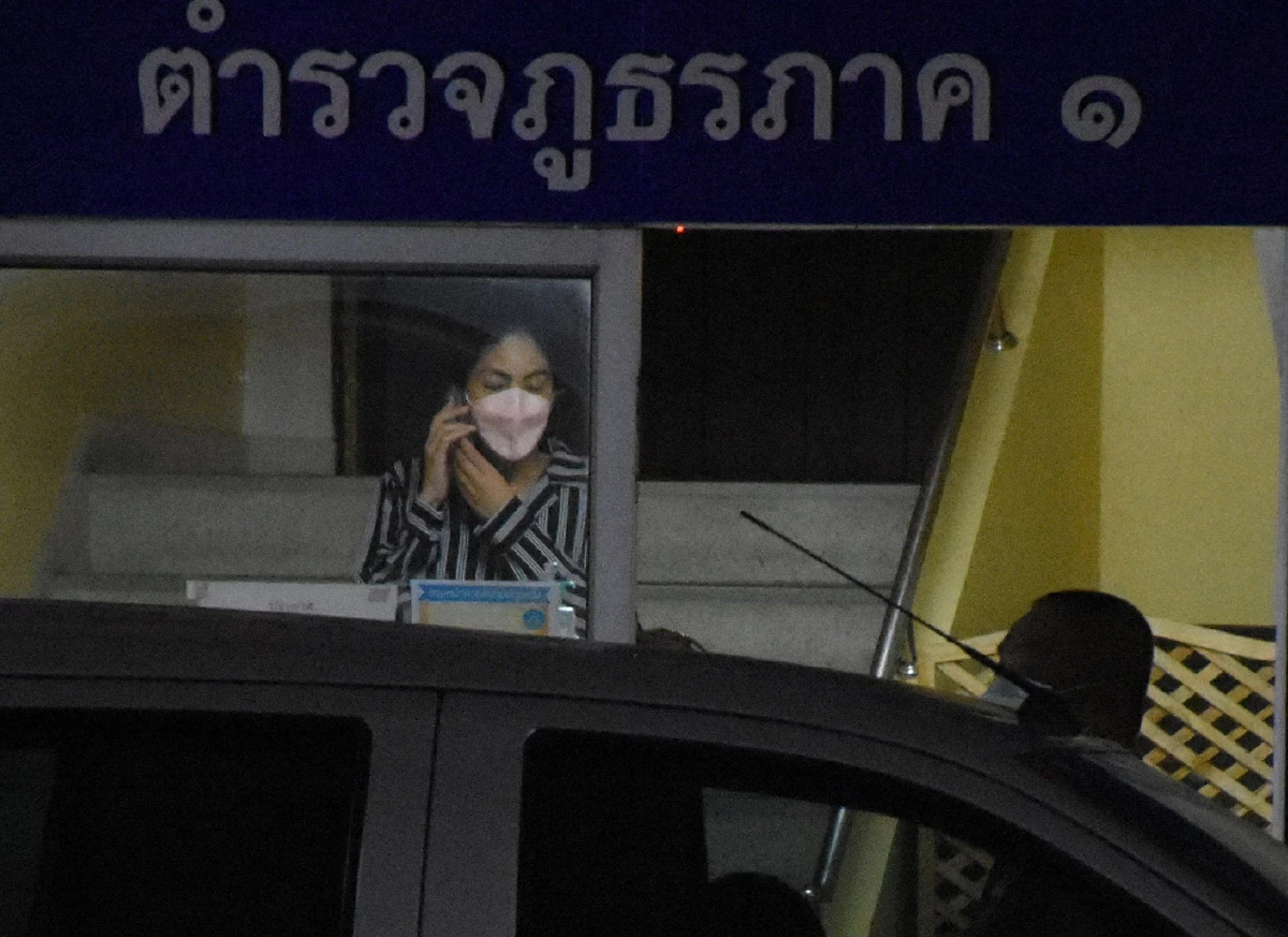 "กระติก" เครียดจัด ถูกเค้นสอบคดี "แตงโม นิดา" เกือบ 7 ชม. งดให้สัมภาษณ์สื่อ