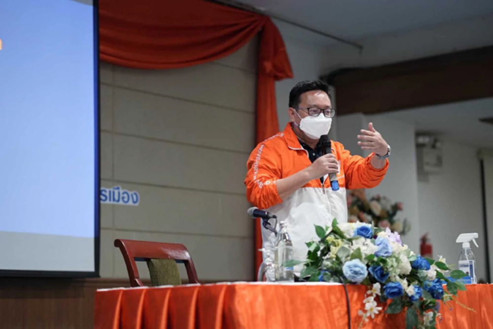 “ก้าวไกล” มั่นใจปักธง ส.ส.อีสาน ไม่ต่ำ 15 ที่นั่ง-เมืองหลวงเสื้อแดงด้วย