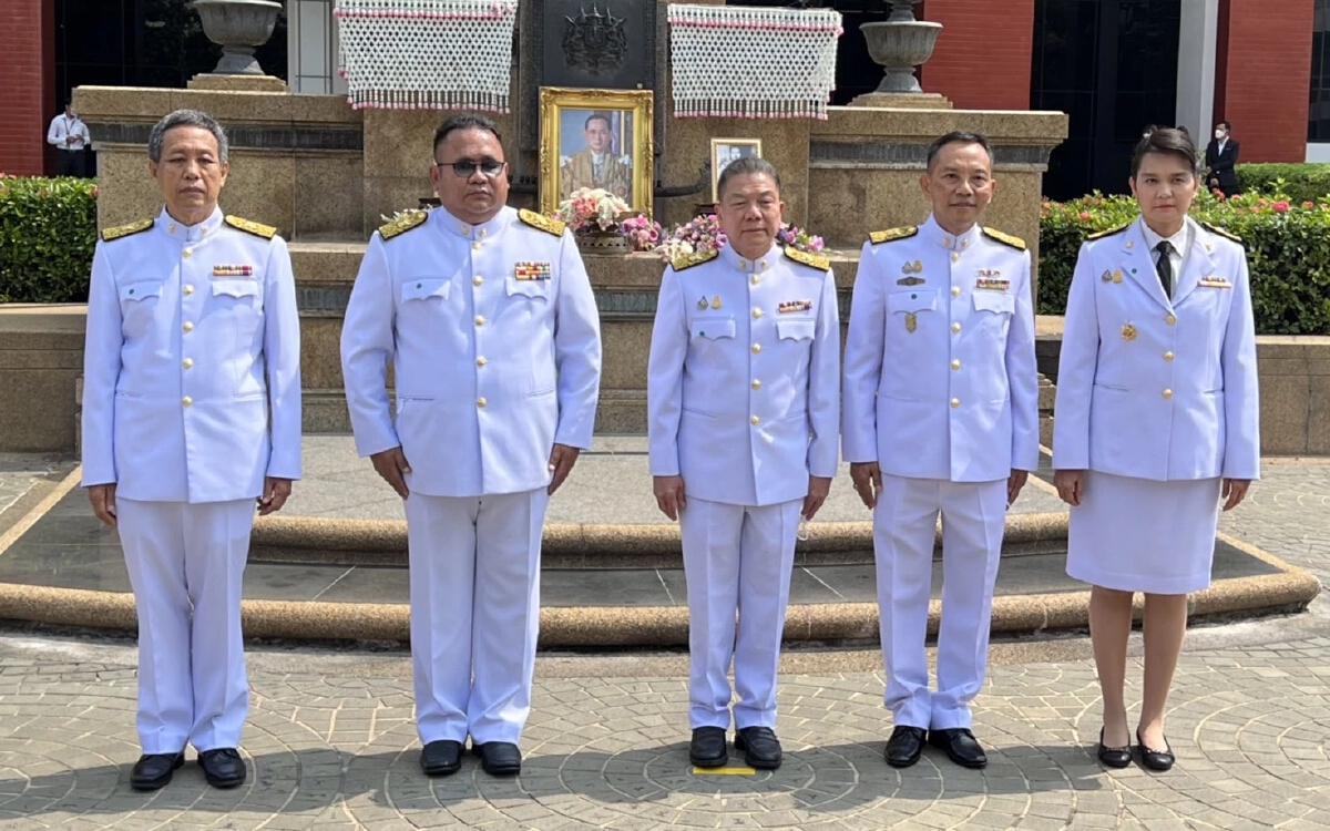 เปิดประโยคแรก 'นพ.สรณ' ประธานบอร์ดพูดถึง ดีล 'ทรูควบดีแทค' หลังเข้าสำนักงาน กสทช วันแรก!!!