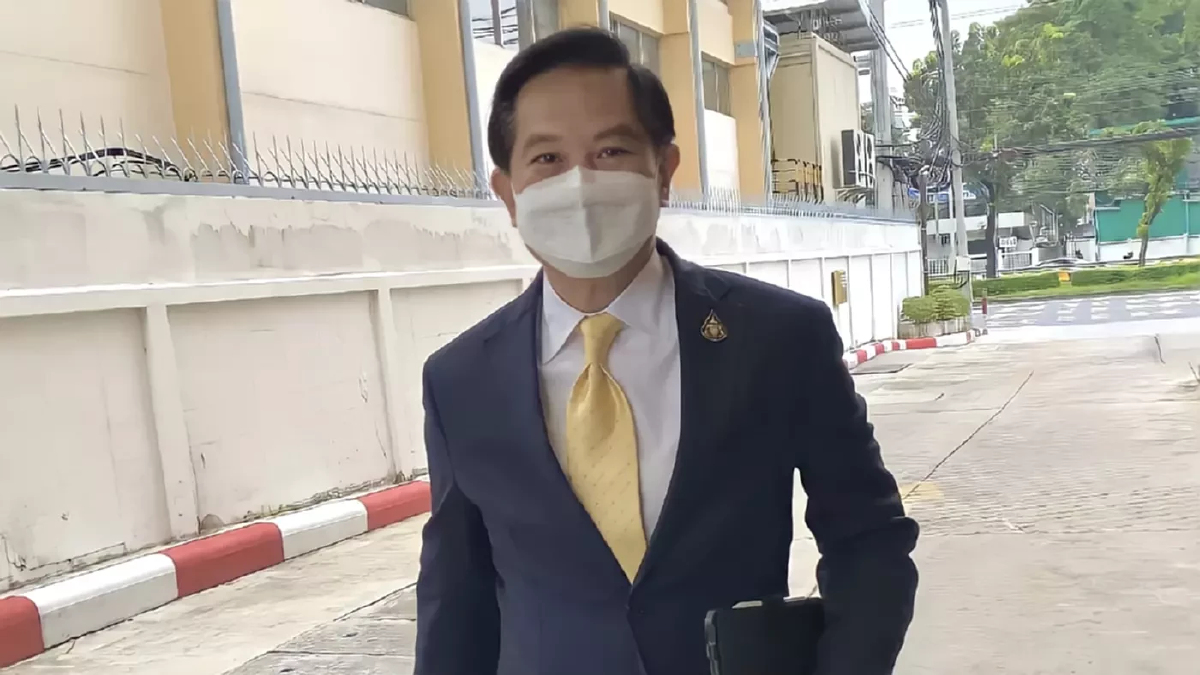 "พีระพันธุ์" รับ ทำหนังสือลาออกจาก "สมาชิกพปชร." แล้ว แต่ยังไม่คุย"ประวิตร"