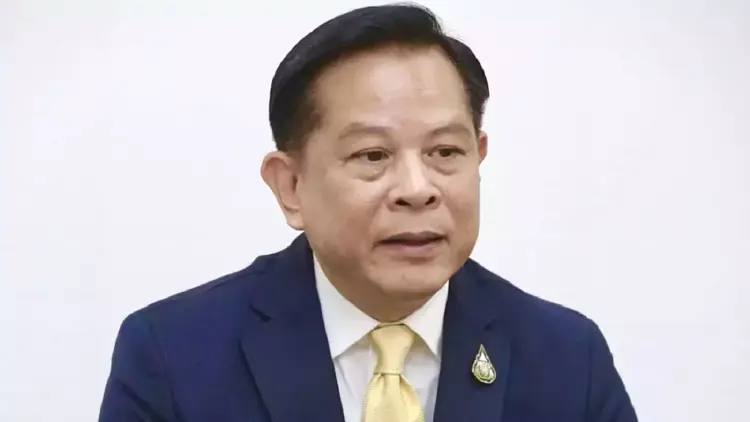 "พีระพันธุ์" ปัด หารือการเมือง "ประยุทธ์" แจง ไม่เกี่ยว "รวมไทยสร้างชาติ"