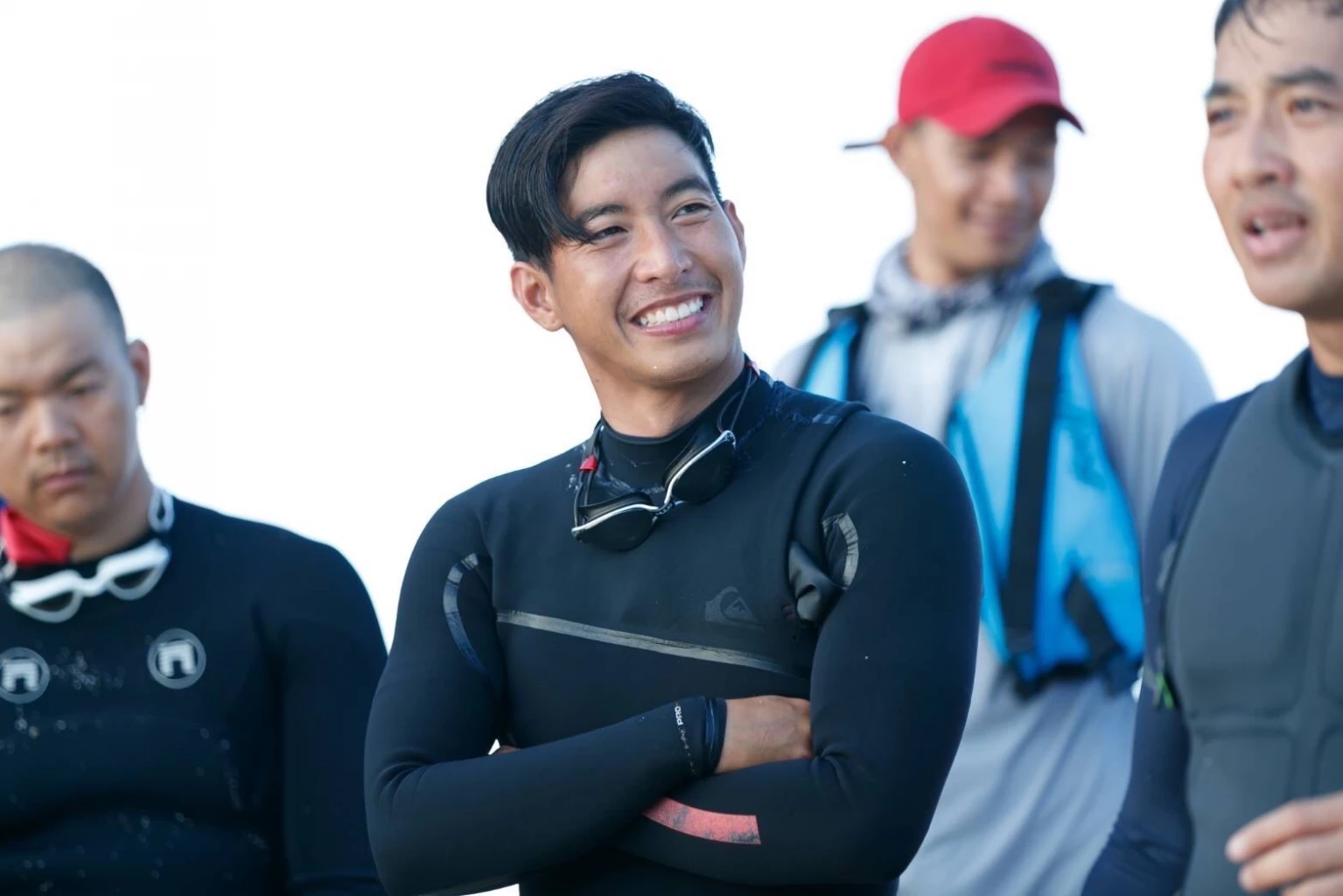 “โตโน่ ภาคิน” ฟรีคอนเสิร์ตออนไลน์"เล่นเปลี่ยนโลก"