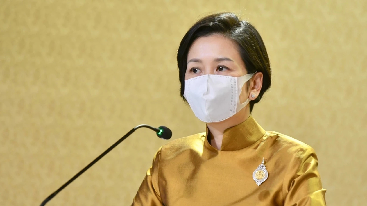 "รองโฆษกรัฐบาล" เผย ก.เกษตร รุกตลาดออนไลน์ ขายทุเรียน-มังคุม ผ่านLive